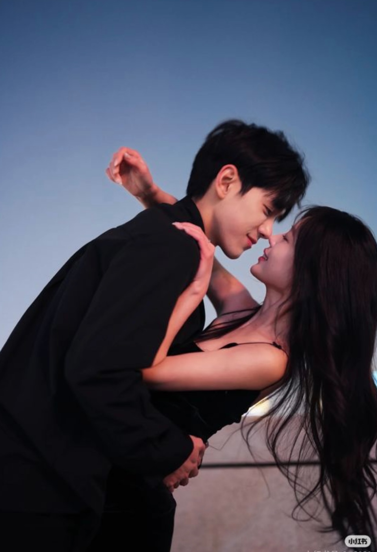 BÍ MẬT NGỌT NGÀO