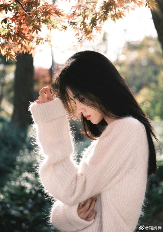 ĐỪNG TỎ RA THƯƠNG HẠI TÔI