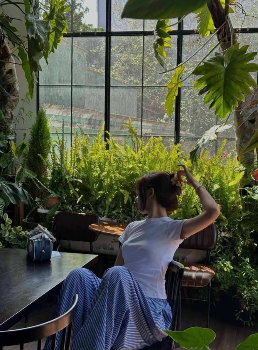NĂM THÁNG MUỘN MÀNG
