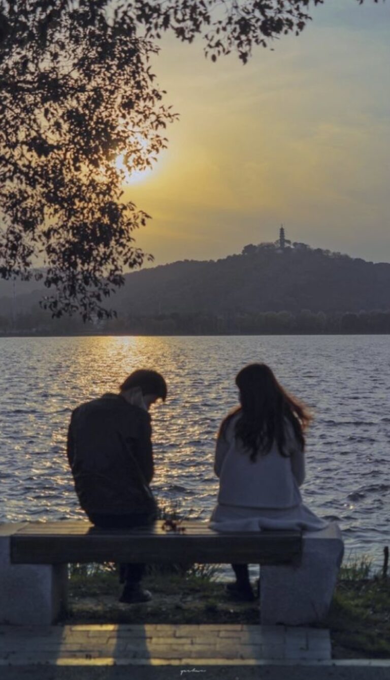 SƯƠNG RƠI SÁNG SỚM